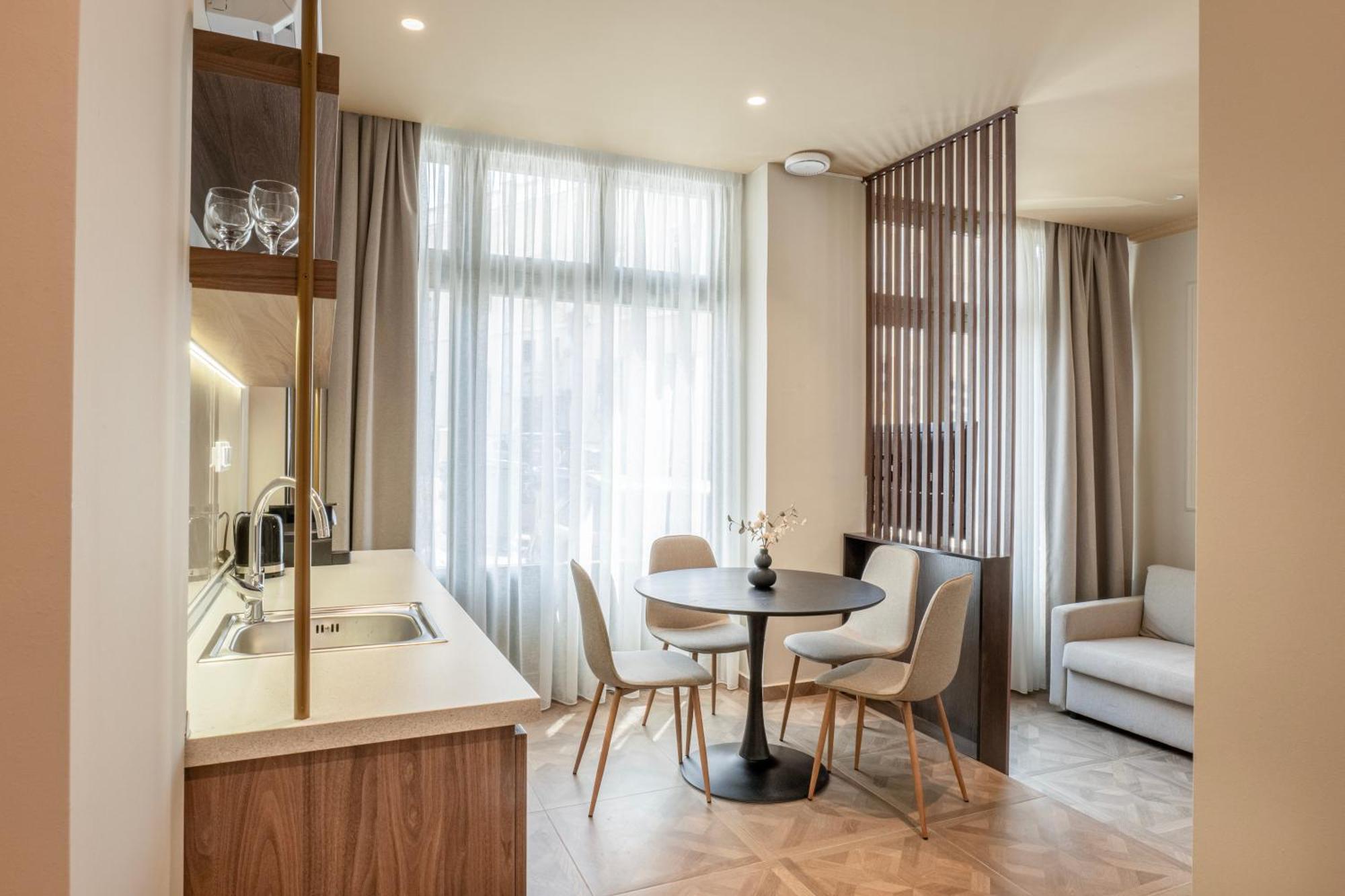 Atlas Boutique Suites 카발라 외부 사진
