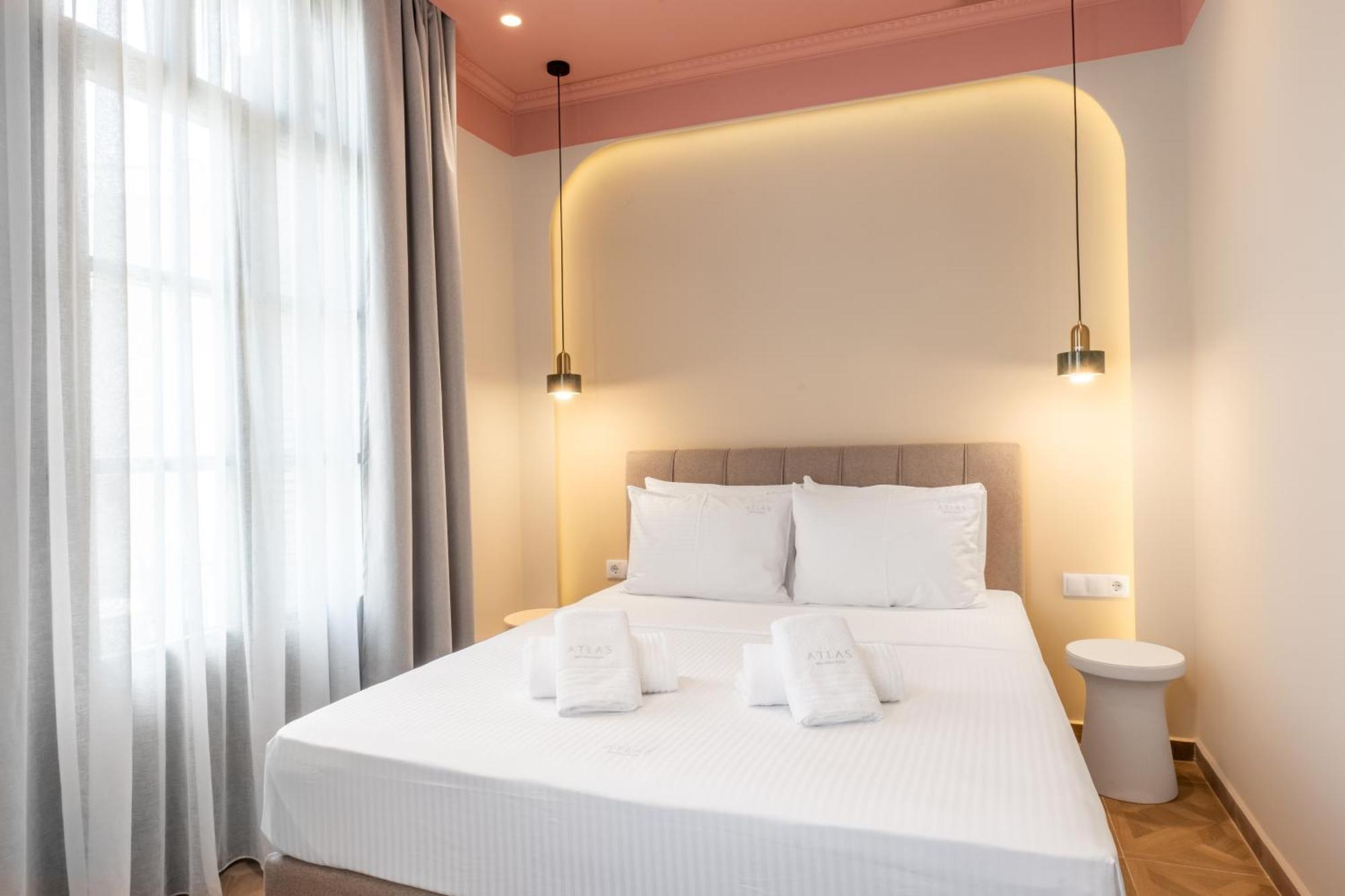 Atlas Boutique Suites 카발라 외부 사진